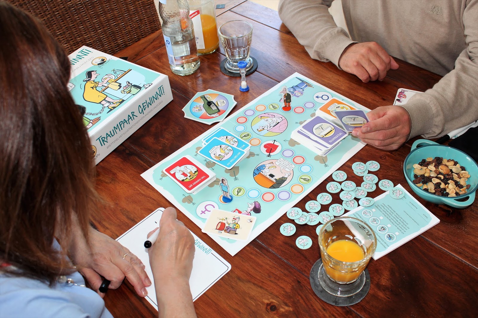 Ladylike but never oldfashioned Unterhaltsame Brettspiele für Erwachsene "Wir kennen uns