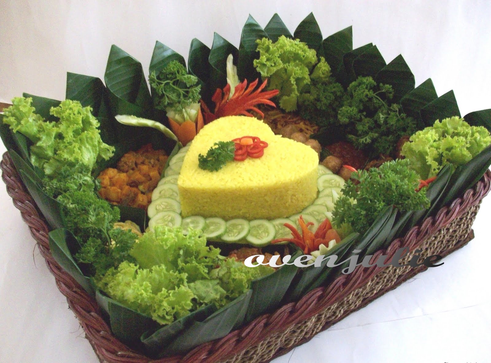 Pin Cake Makassar Cemilanrumah Online Shop Cake on Pinterest