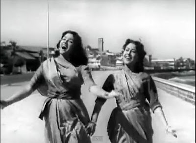 Yeh Hai Bambai Meri Jaan_Song_Bollywoodirect_Images_Pictures_Vinatage_