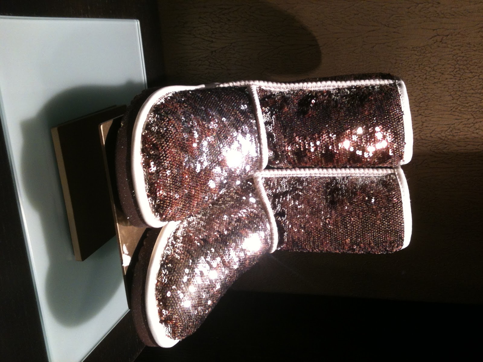 What's On My Feet? The great UGG debacle (Or Why I hate UGGs)