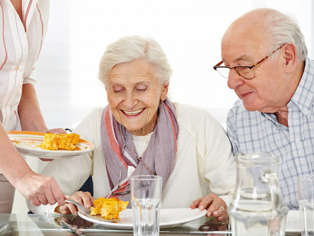 Cuidado Mayores Alicante - Alimentación en personas mayores Cuidado Mayores Alicante - Alimentación en personas mayores
