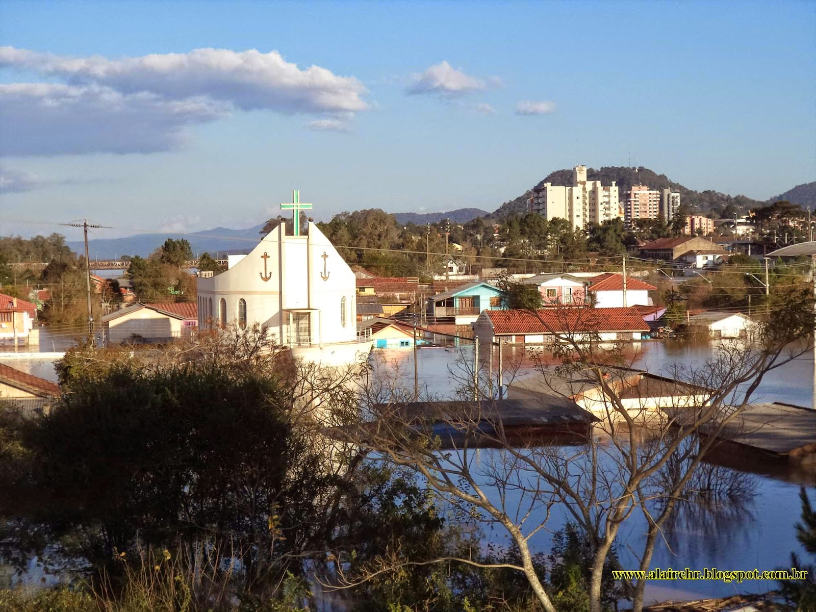 SHOWS E VIAGENS Enchente de 2014 em UNIÃO DA VITÓRIA & PORTO UNIÃO SHOWS E VIAGENS Enchente de 2014 em UNIÃO DA VITÓRIA & PORTO UNIÃO