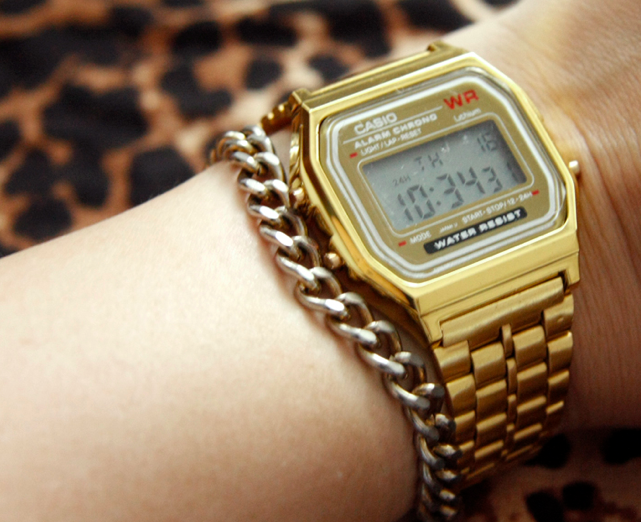 Gemstone & Diamond Necklaces: Vintage Casio Watches