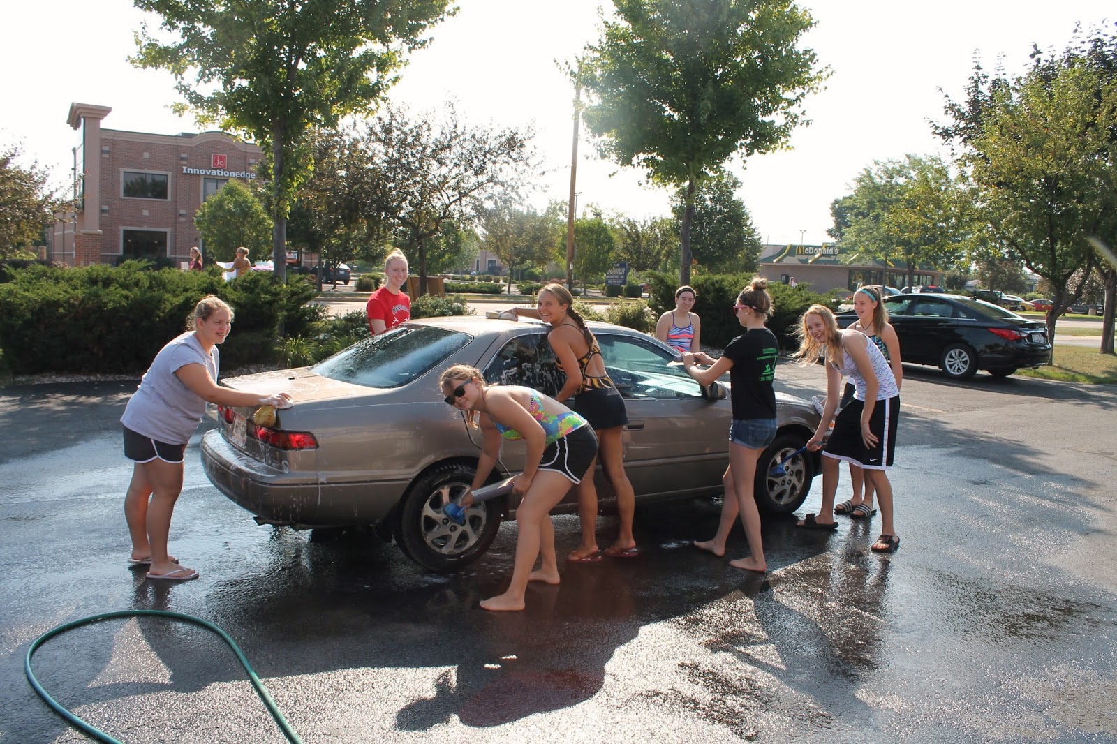 NHS Rocket Swimming and Diving Team: Car Wash Fun!