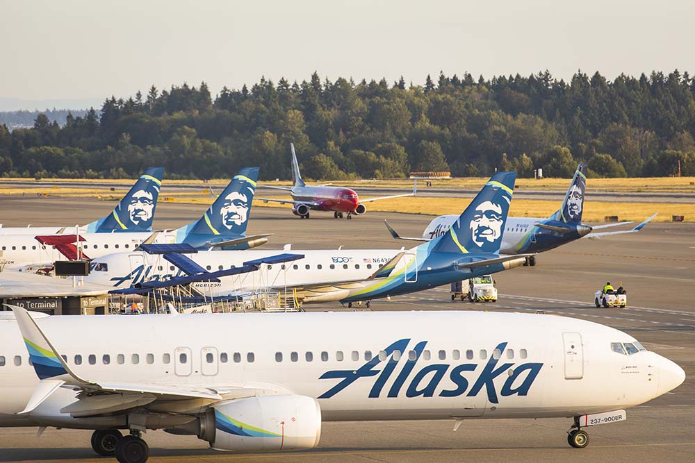 Receive 30 off Alaska Airlines flights out of Canada when using a new