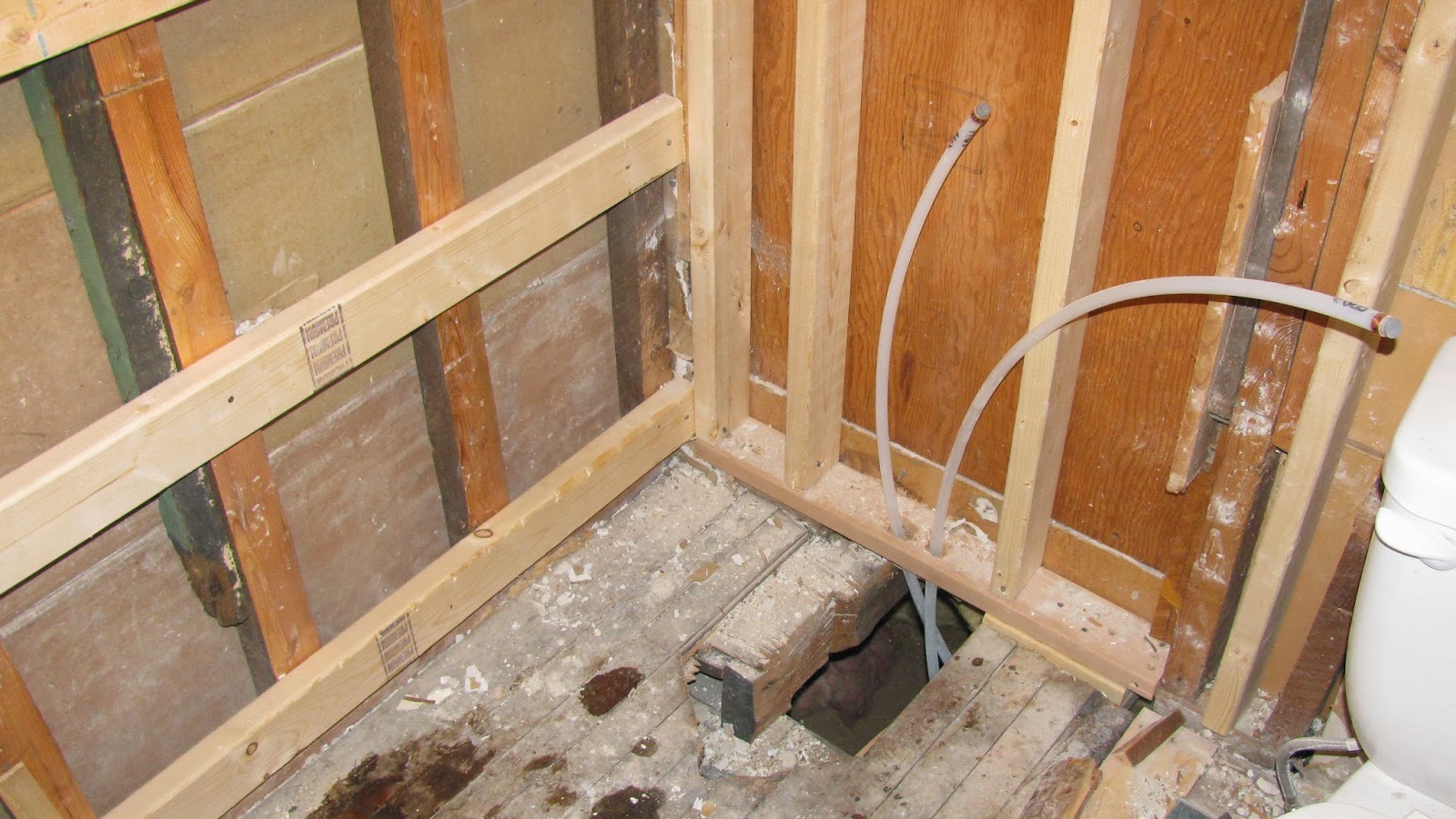 The Original Mechanic: How to install a Sterling modular shower