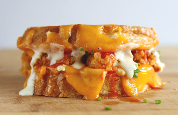 Buffalo Chicken Grilled Cheese Buffalo Chicken Grilled Cheese