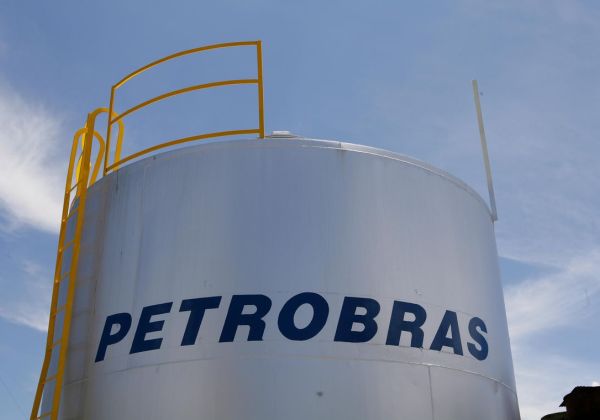 Petrobras oficializa venda de campos terrestres na Bahia