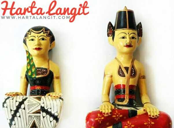 Sejarah dan mitos patung Loro Blonyo Harta Langit