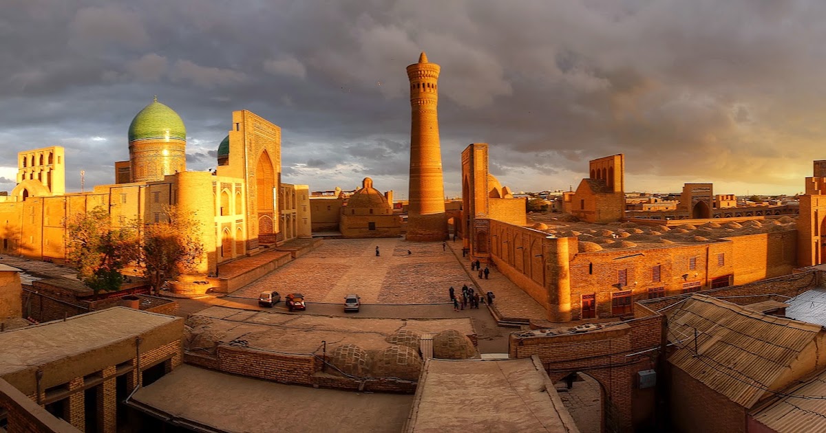 Suitcase and World The Holy City. Bukhara.