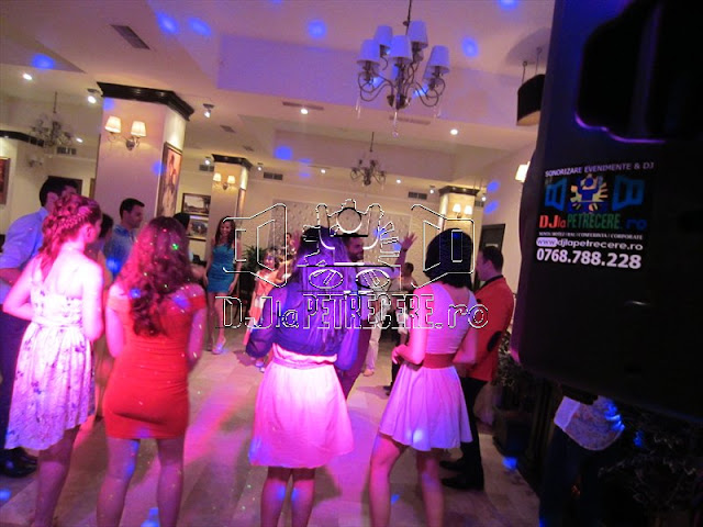 Cununie sonorizata de DJlaPetrecere.ro @ Restaurant Britannia Cununie sonorizata de DJlaPetrecere.ro @ Restaurant Britannia