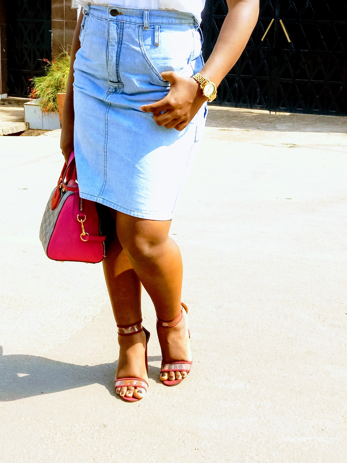 2. A Good Quality Bag