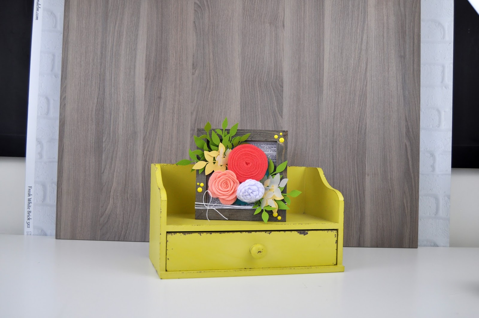 Tips and tricks for staging photos for bloggers and creatives. How to stage blog photography photoshoots with Jen Gallacher. Blogging photography tips. #photography #blogging #jengallacher Tips and tricks for staging photos for bloggers and creatives. How to stage blog photography photoshoots with Jen Gallacher. Blogging photography tips. #photography #blogging #jengallacher