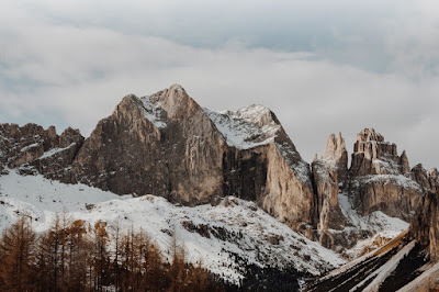 Canazei Granite Ridges