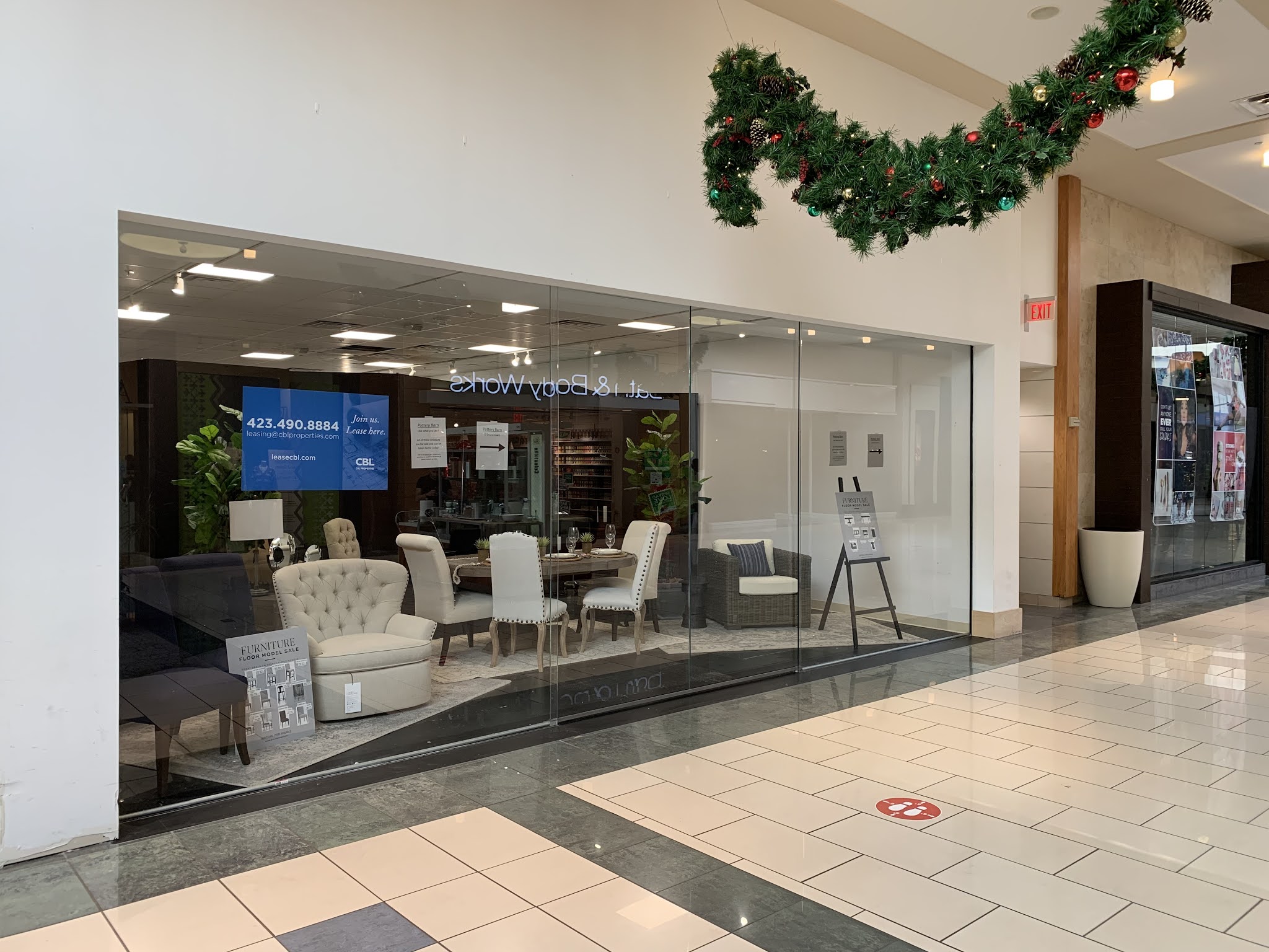 Retiring Guy's Digest UPDATE Scrubs now occupies longvacant Apple