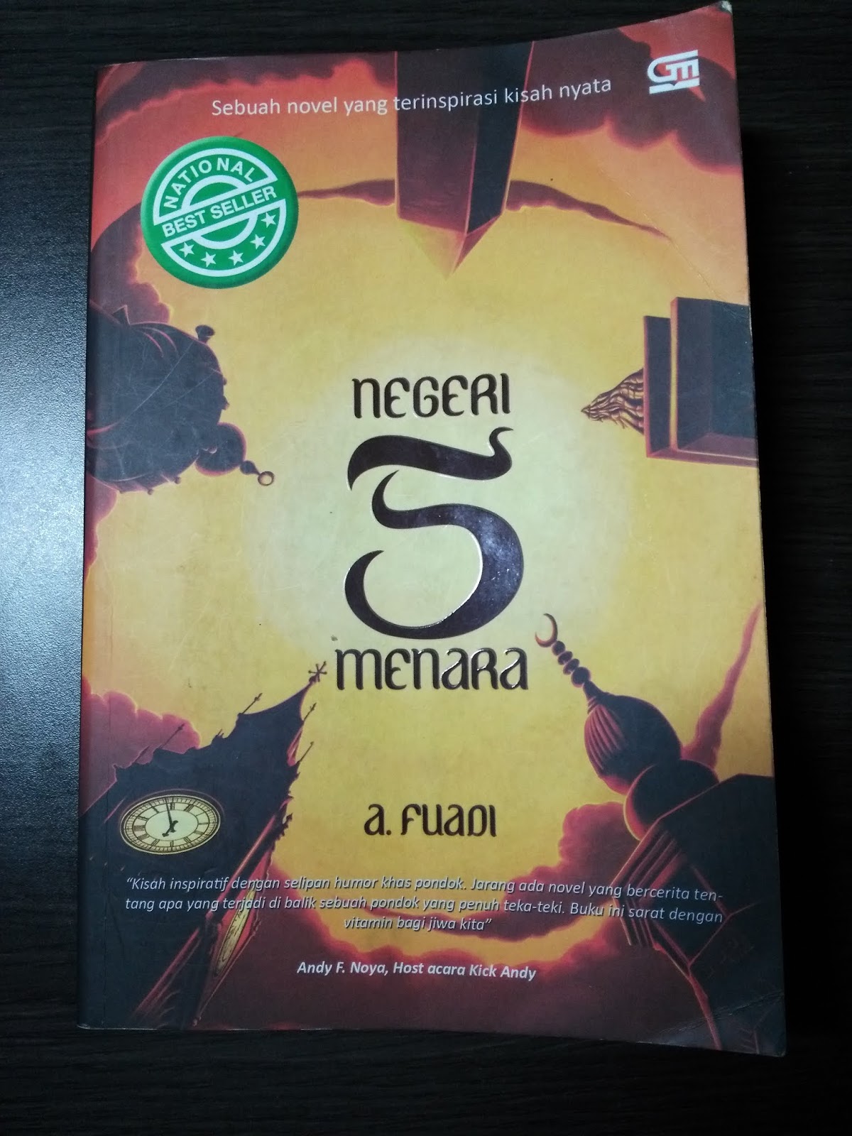 Novel negeri 5 menara