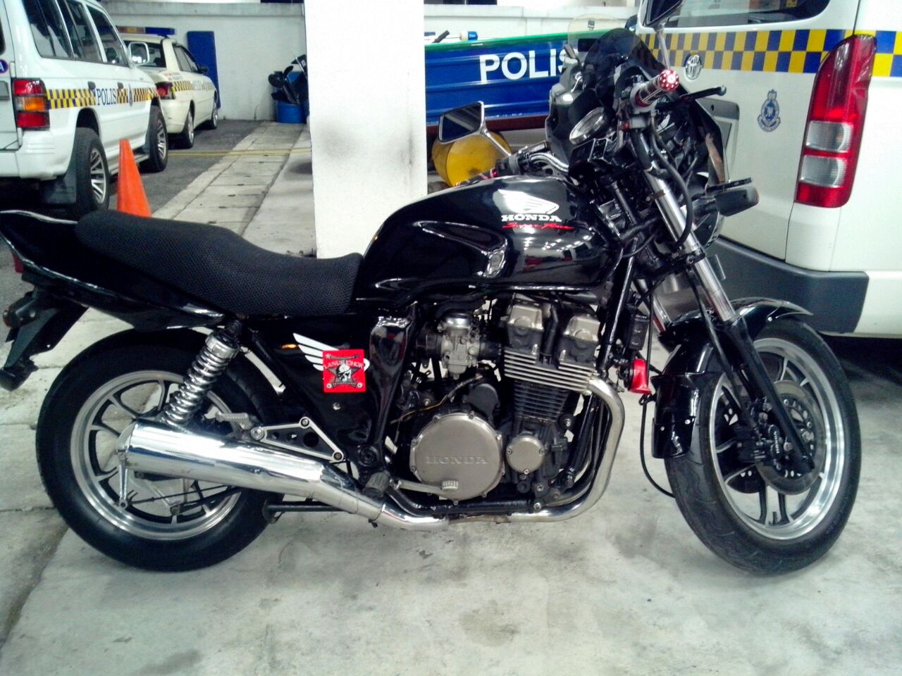 honda cbx 750 polis malaysia