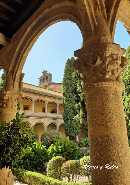 Claustro renacentista del Monasterio de Yuste