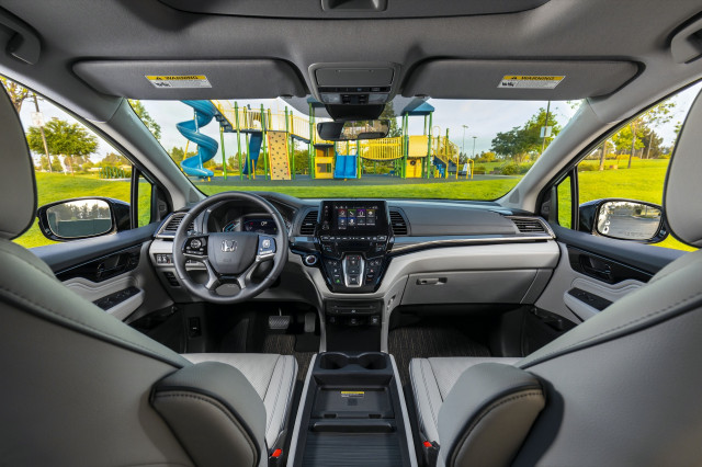 2022 Honda Odyssey Review