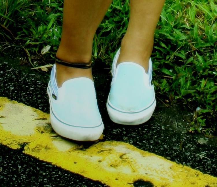 CHENTA PRELURVE'S BLOG: EVERLAST FLAT SHOES IN BABY BLUE