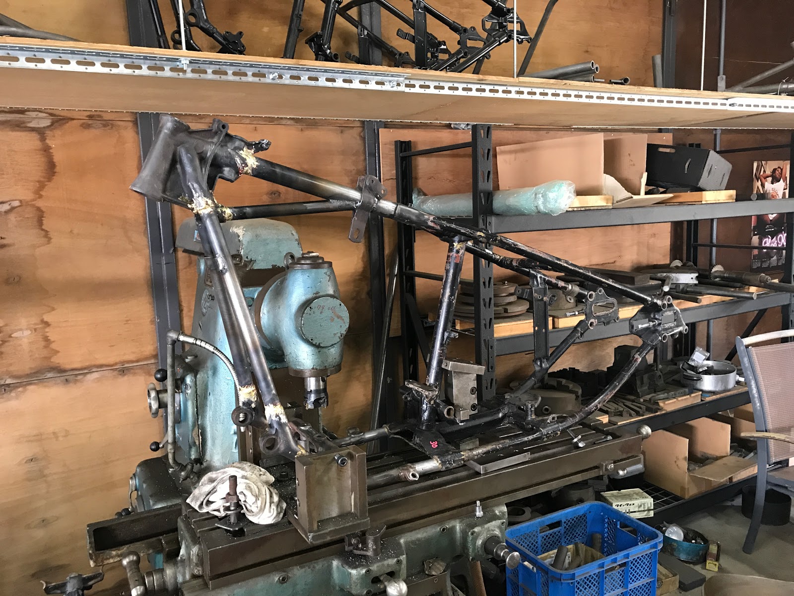 OCEANBEETLE BLOG Race Frame Engineering 1942年ナックルヘッドフレーム修理