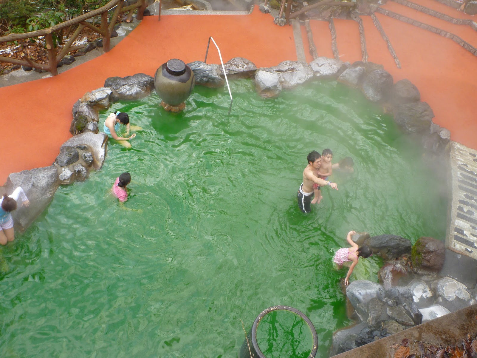 Living in the Land of the Rising Sun Hakone Kowakien Yunessun Hot