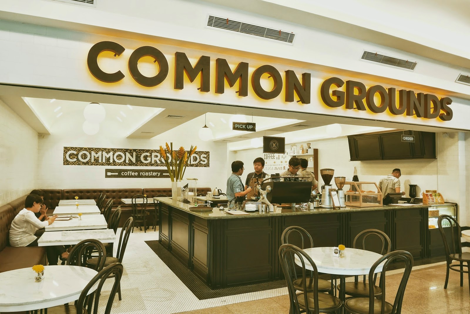 Common Grounds Coffee House & Cafe