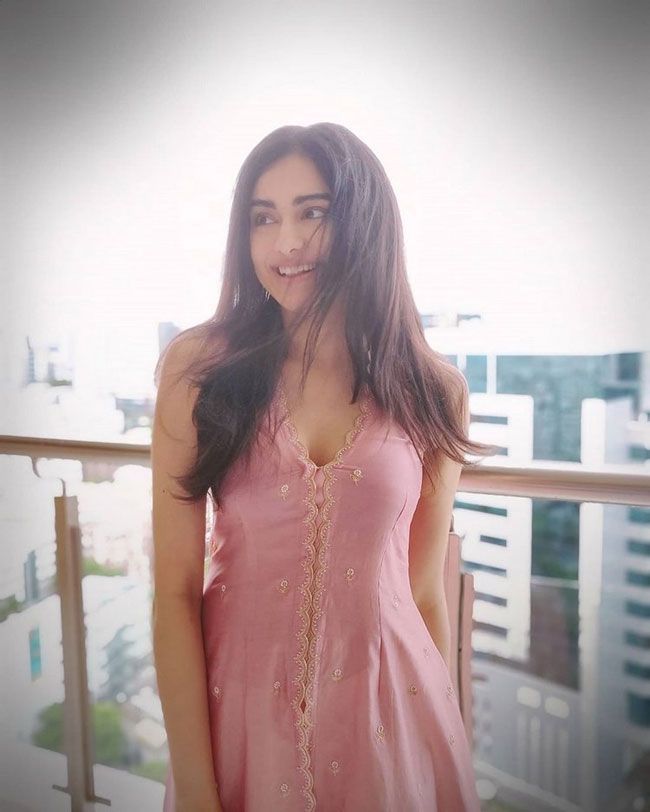 Pic of the day: Adah Sharma New Pictures