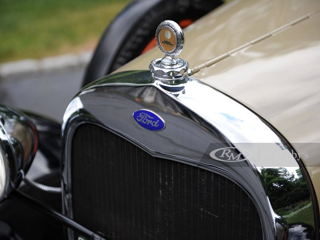 American Auto Emblems FORD