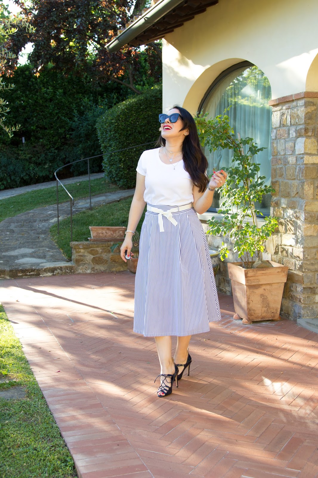 T Shirt Che Si Colorano Al Sole