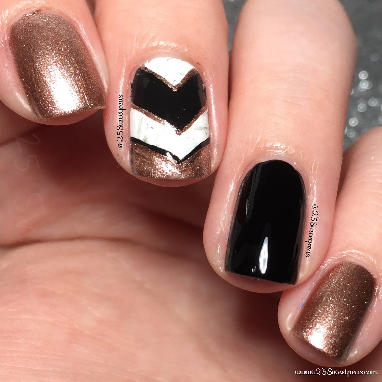 Rose Gold & Marble Nails — 25 Sweetpeas