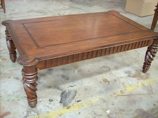 country finish cofffe table