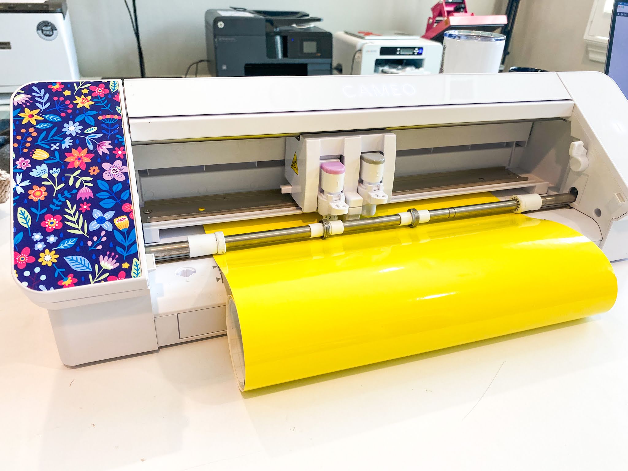 How to Do Bleach Shirts with Vinyl Silhouette School