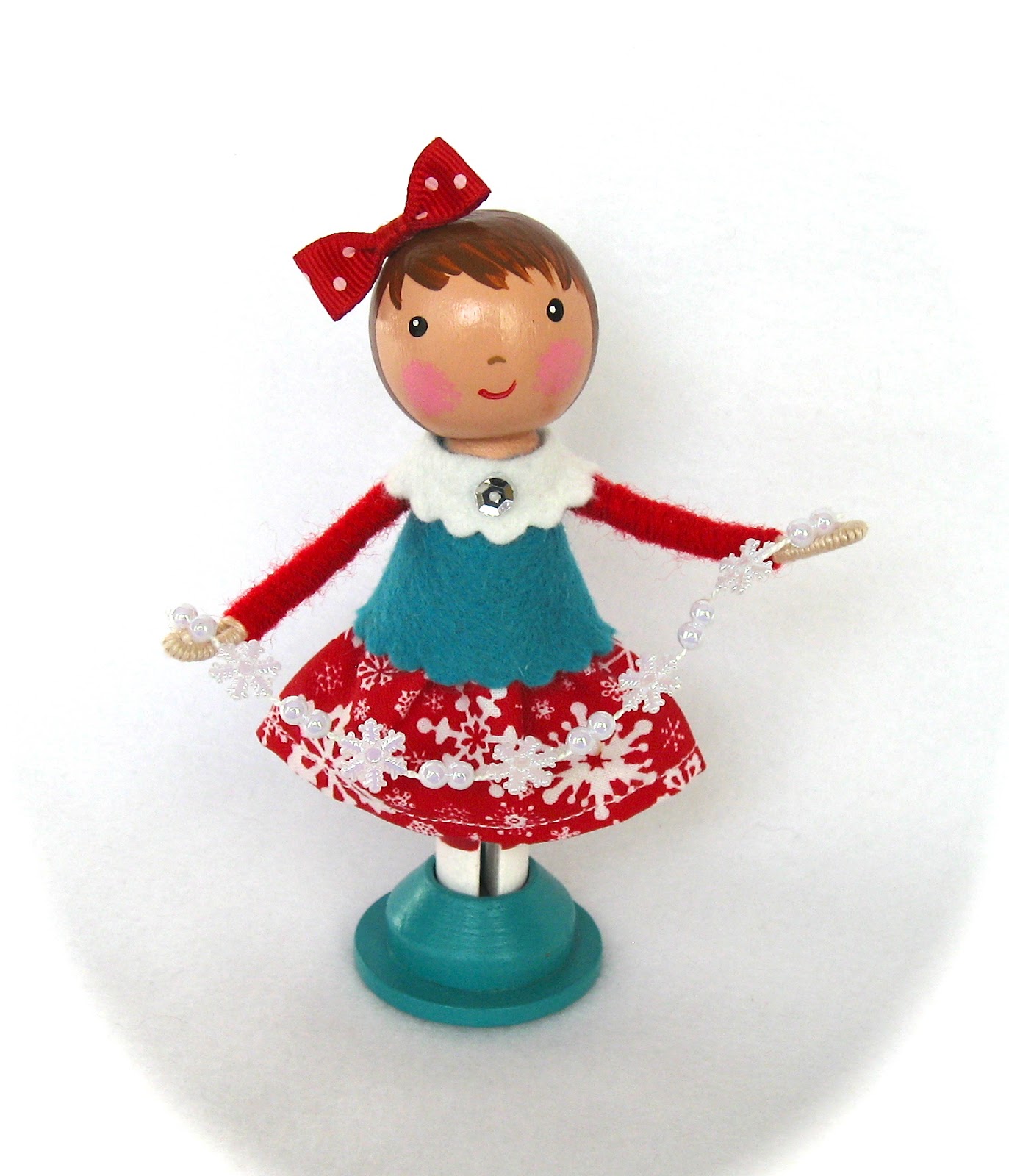 Cotton Candy Dolls Red And Aqua Christmas Clothespin Dolls