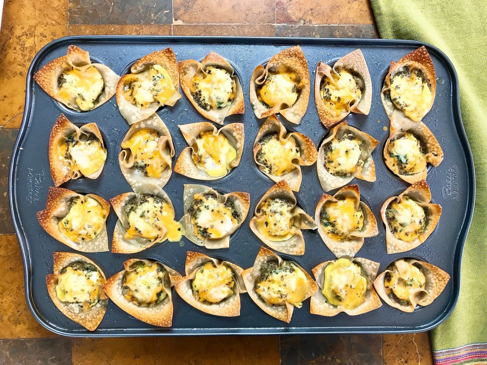 Mini Spinach and Cheese Quiche Cups