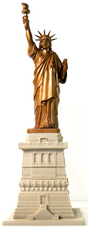 Toys and Stuff: K-Line Statue of Liberty