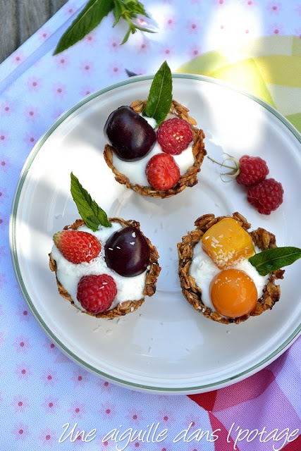 Granola cup, yaourt et fruits