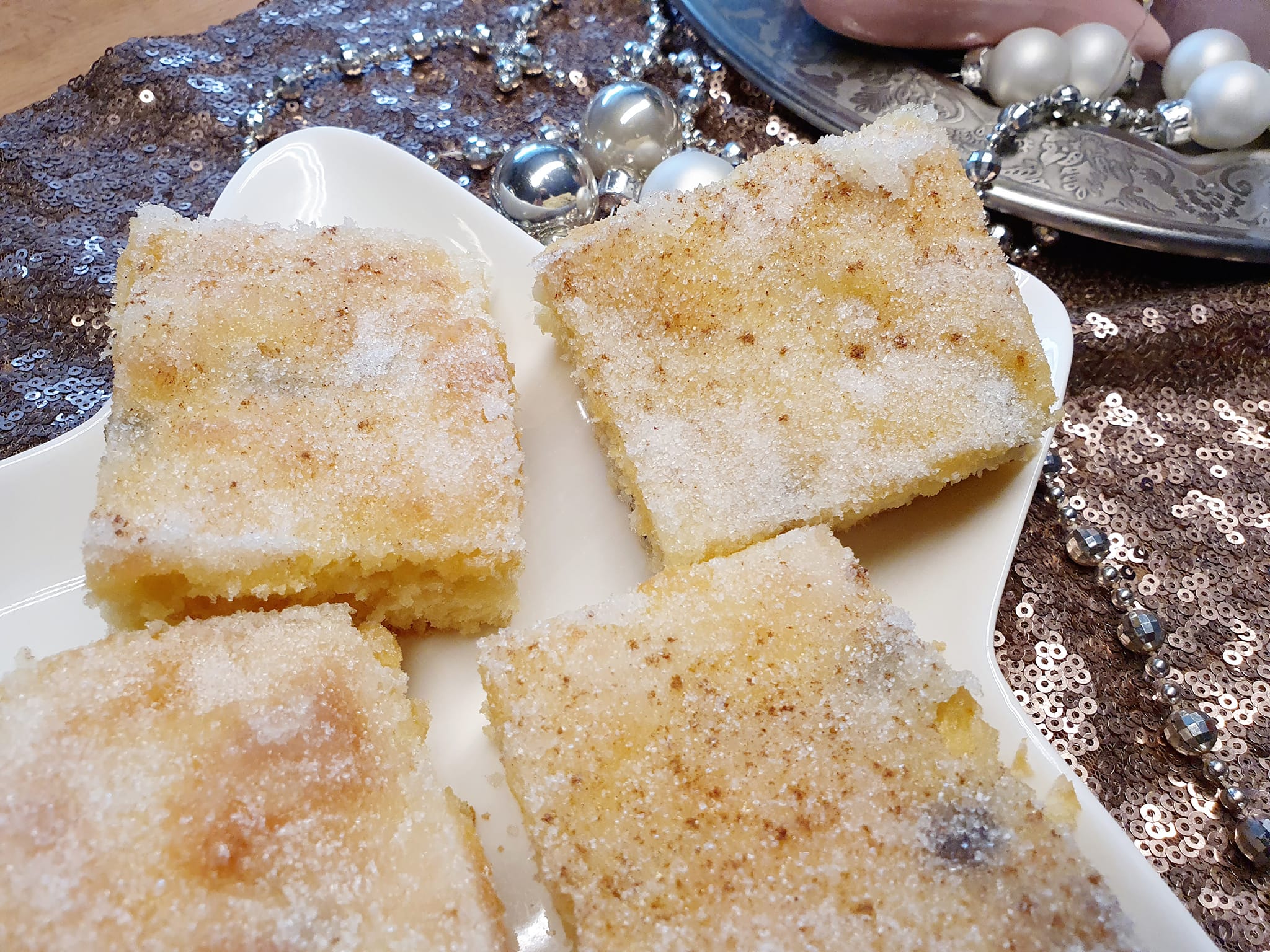 Simi´s Foodblog: Zuckerkuchen aus Stollenteig