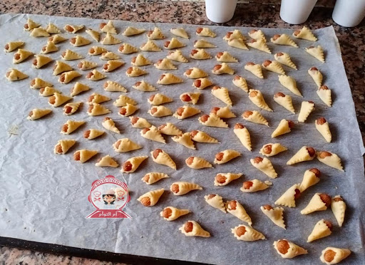 قريشلات عاشوراء بعجين واحد حضري 4 اشكال مالحين