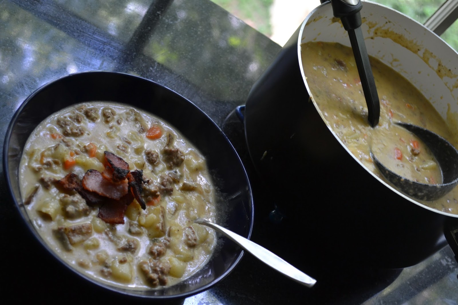 Bacon Cheeseburger Potato Soup