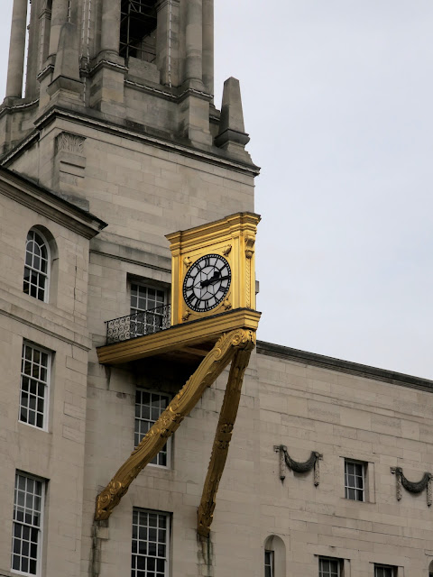 Golden Clock. Leeds City Hall. England. 15th November 2021