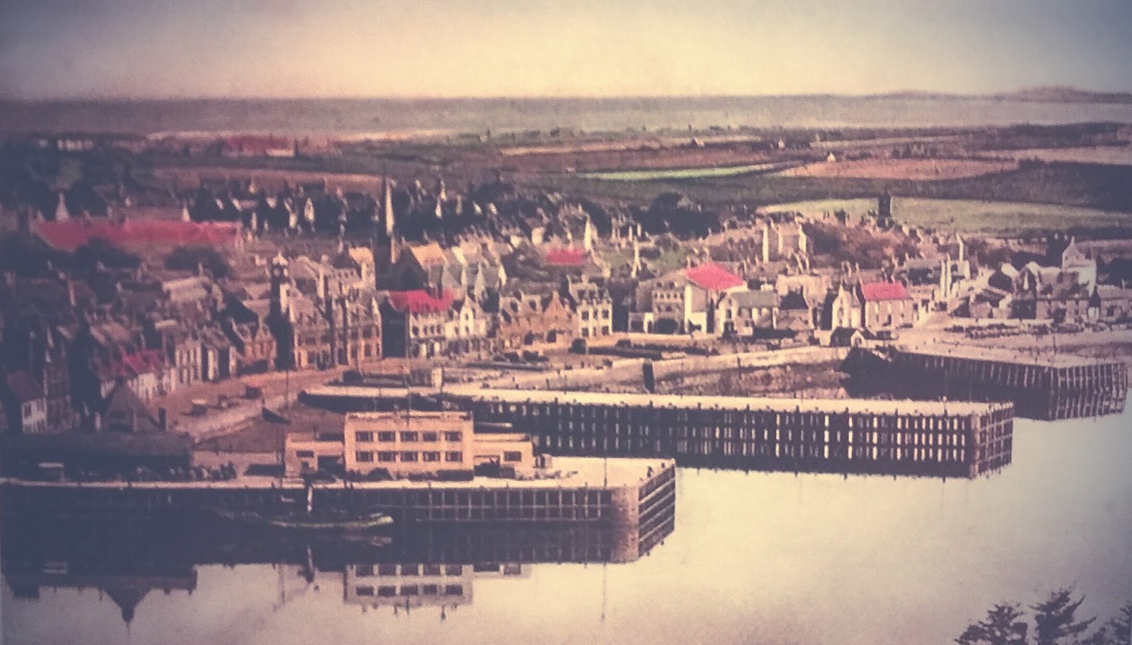 SmothPubs A Stornoway Cove’s "Lovely War" (Part 1)