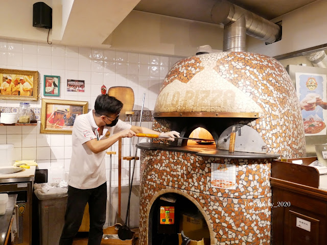 2024 2020, Mar │Solo Pizza Napoletana 台北店│走吧台北哪裡吃美食：捷運中山站 赤峰街 來自日本道地義大利 冠軍披薩