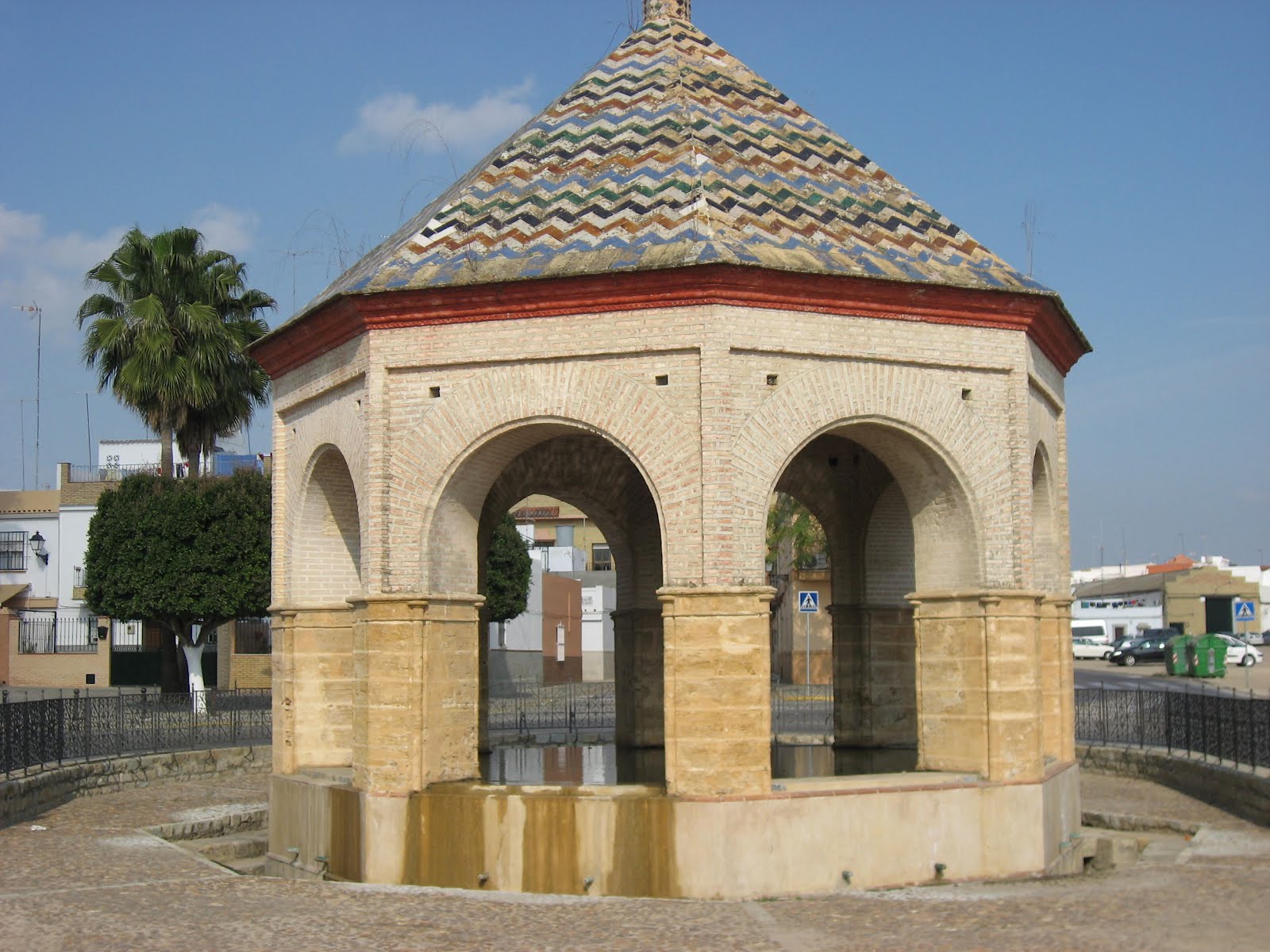 ISHBILIA VISITA A UTRERA