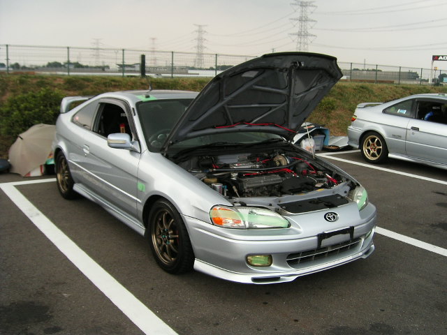 Toyota Paseo Cynos niedrogie coupe japońskie tuning