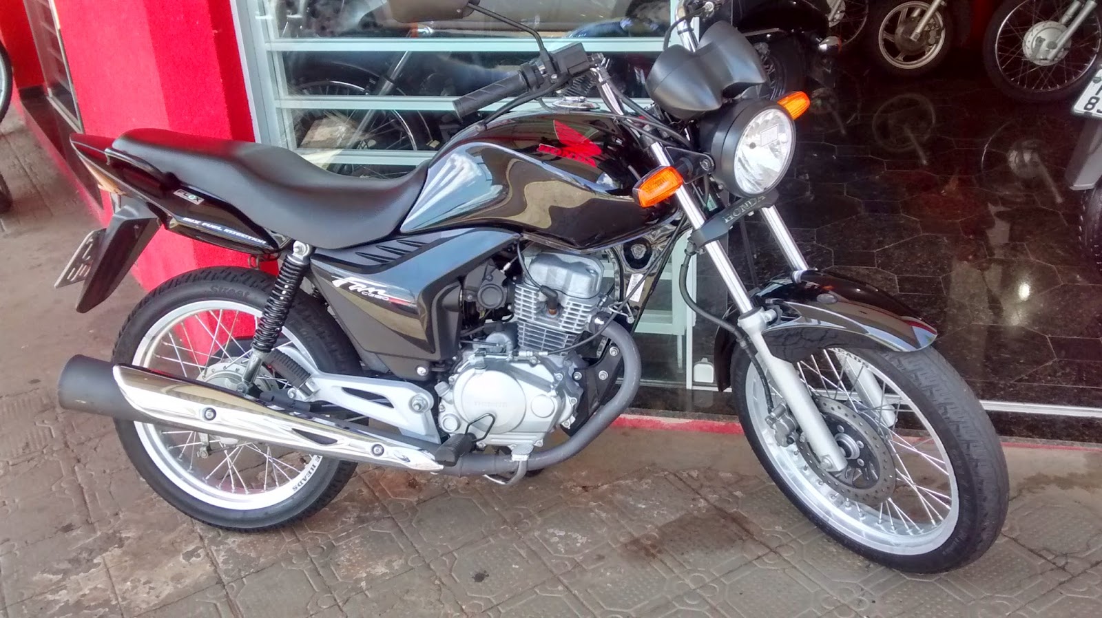 Motocar Motos Usadas Jaboticabal CG FAN150 ESDI FLEX 2012 PRETA "SUPER