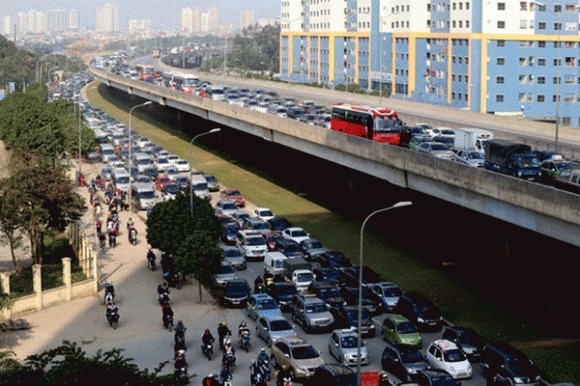 Thu phí nội đô: Khi lòng dân chưa thông, chính sách dễ trở nên méo mó