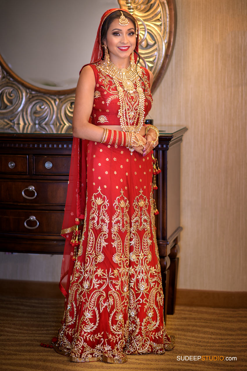 Indian Wedding Photography at Eagle Crest Marriott Bridal Jewelry SudeepStudio.com Ann Arbor South Asian Indian Wedding Photographer