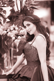 في ليلتها.. نسرين طافش تخطف الأضواء بإطلالة \"تحبس الأنفاس\" في حفل ملكات جمال مصر