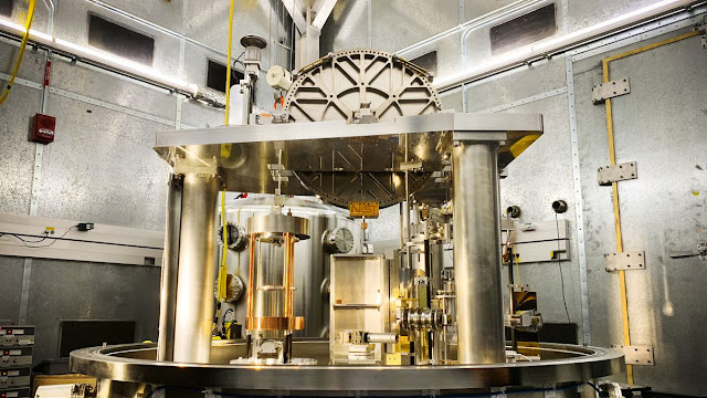 The kilogram Is Being Redefined